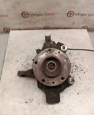 Renault Megane III Front wheel hub