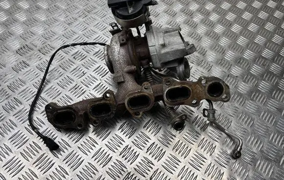 Volkswagen PASSAT B8 Turbo 04L253010T 22706 04L971501A