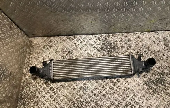 Mercedes-Benz SLK R172 Intercooler radiator 2045000200 A2045000200