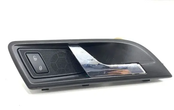 Skoda Superb B6 (3T) Front door interior handle 3T0837248