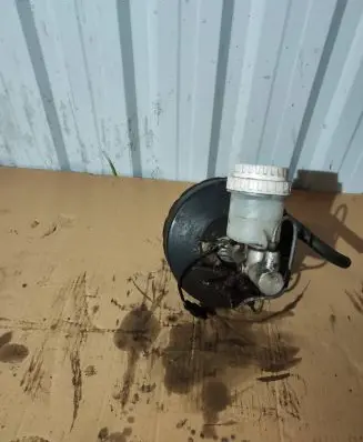 Mitsubishi Colt Brake booster 81303511 9721