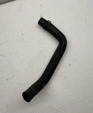 Volkswagen Golf V Engine coolant pipe/hose 1K0121157