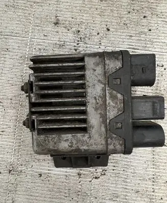 Volkswagen Transporter - Caravelle T5 Coolant fan relay 7H0959507