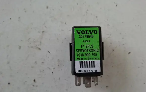Volvo XC70 Other relay 30778640 D38KA 7038900305