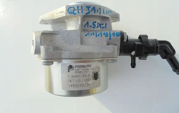 Nissan Qashqai Vacuum pump 146505272R