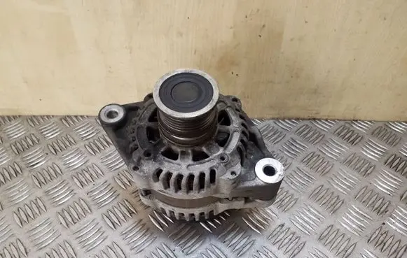 Opel Insignia A Generator/alternator 13579668