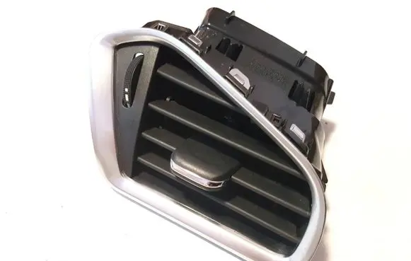 Citroen C4 II Dashboard side air vent grill/cover trim 9676606977