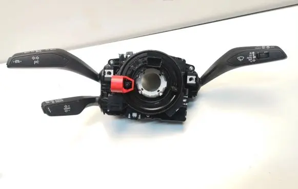 Audi Q3 F3 Other switches/knobs/shifts 82A953521MN