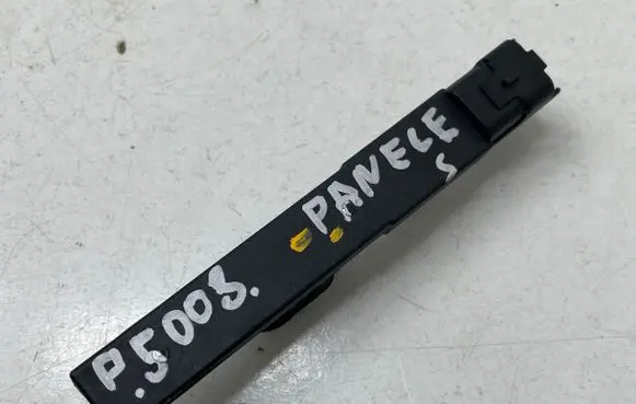 Peugeot 5008 II Keyless system antenna XD0287039R2 E1136485A