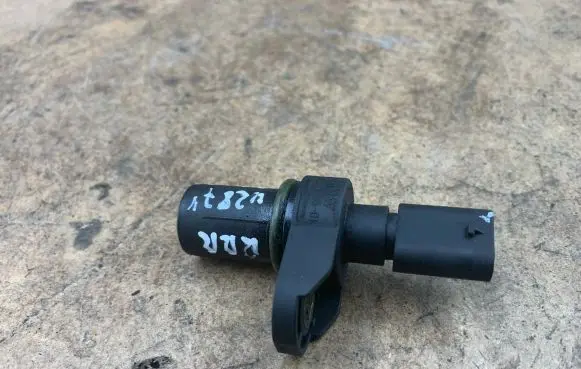 BMW 5 F10 F11 Camshaft position sensor 7803093 13627803093