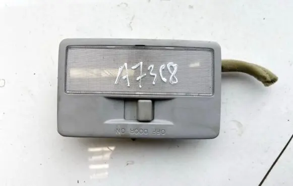 Mazda 3 I Front seat light