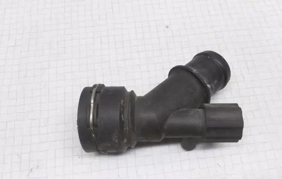 Volkswagen Golf IV Engine coolant pipe/hose 1J0121619A