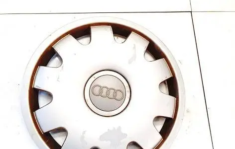 Skoda Octavia Mk2 (1Z) R16 wheel hub/cap/trim 4B0601147C