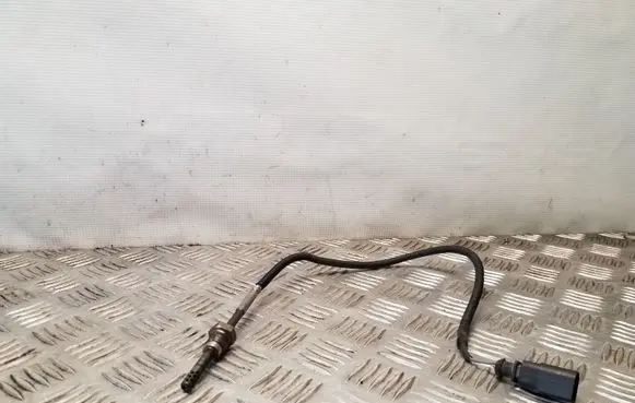 Audi A4 S4 B8 8K Exhaust gas temperature sensor 059906088AK