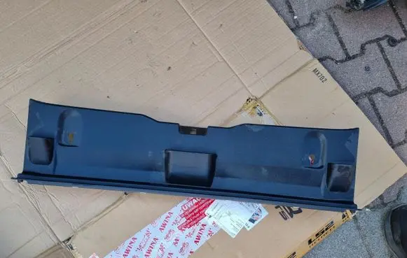 Toyota Auris E180 Trunk/boot sill cover protection 64716-02120
