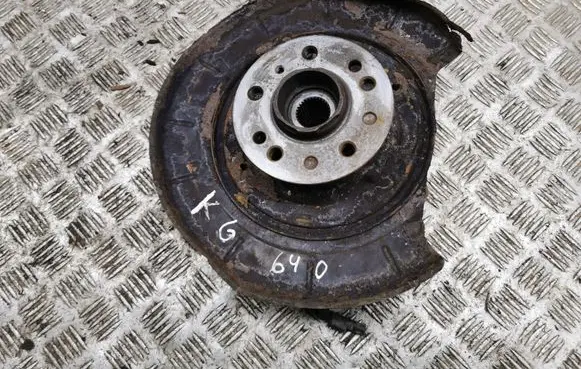 Mercedes-Benz ML W164 Rear wheel hub