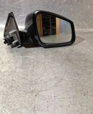 Front door electric wing mirror