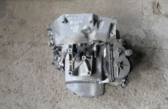 Peugeot 208 Automatic gearbox 013981000099 9674098980 0327920