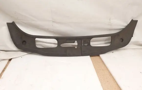 Porsche Panamera (970) Radiator trim 97050481100