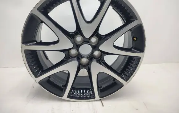 Toyota Yaris XP210 R17 alloy rim 8335-4