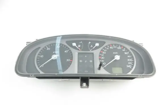 Renault Laguna II Speedometer (instrument cluster) 8200024236B