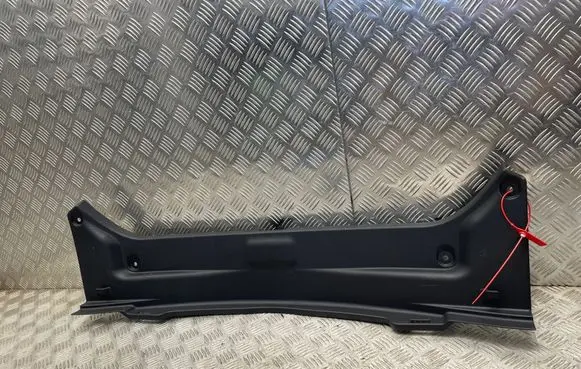 Toyota Camry VIII XV70 Trunk/boot lower side trim panel