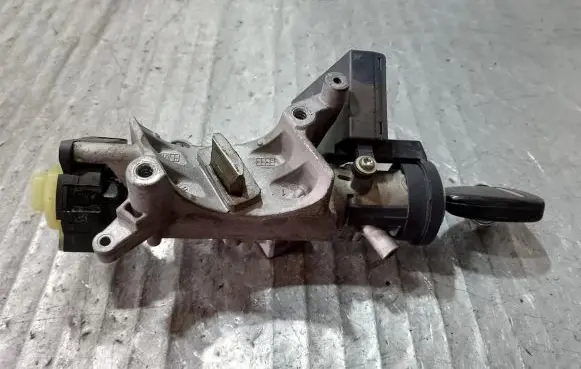 Dodge Caliber Ignition lock