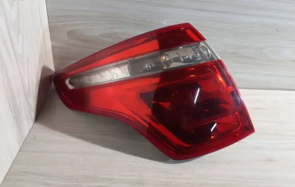 Citroen C4 I Picasso Rear/tail lights 9653547580