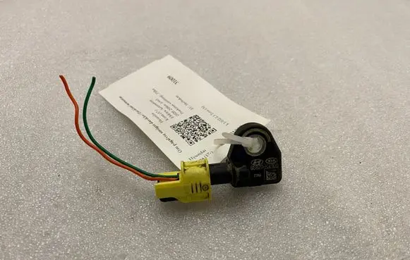 Hyundai Kona I Airbag deployment crash/impact sensor 95920K4100