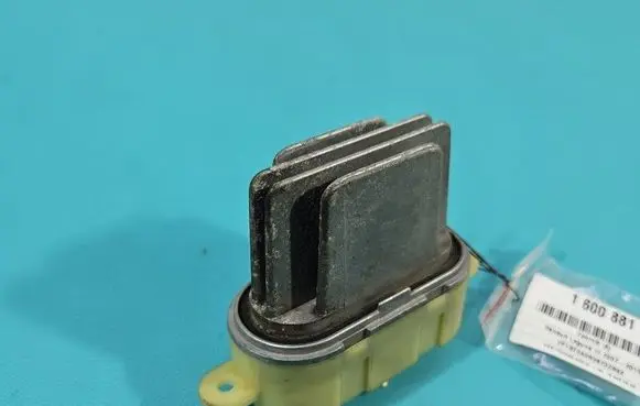 Renault Laguna III Heater blower motor/fan resistor 52419741 IMPRK1600881