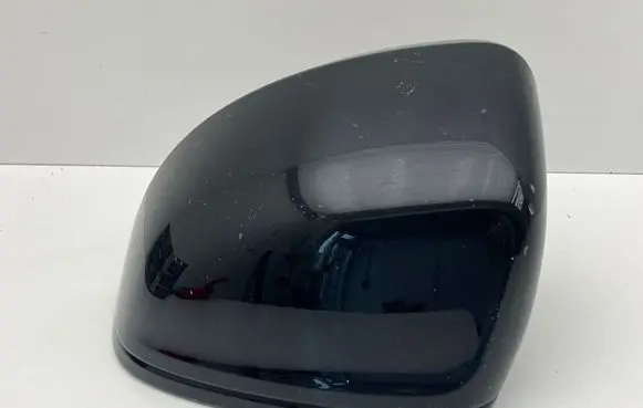 Volvo XC40 Plastic wing mirror trim cover 31442813