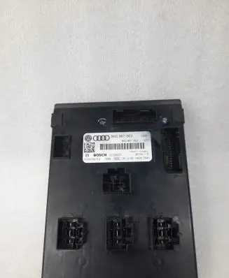 Audi A4 S4 B8 8K Comfort/convenience module 8K0907063