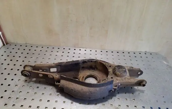Toyota RAV 4 (XA30) Rear upper control arm/wishbone