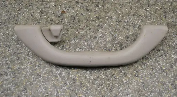 Audi A4 S4 B5 8D Rear interior roof grab handle 8D0857607A