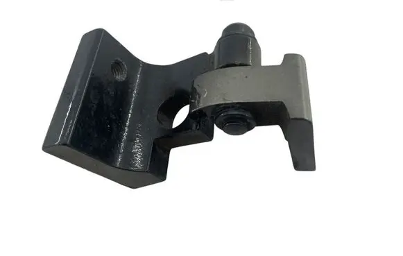 Volkswagen Touareg I Rear door upper hinge 7L0833402B