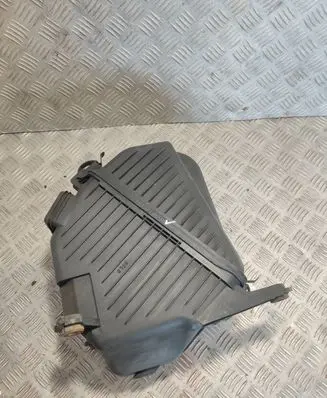 Hyundai Santa Fe Air filter box 281102P300 281122P300