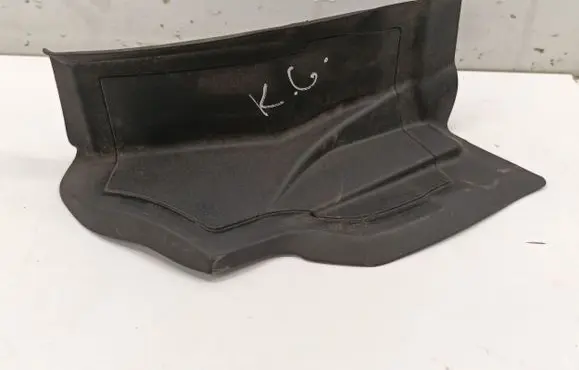 Alfa Romeo Stelvio Rear/tail light trim molding 156117190