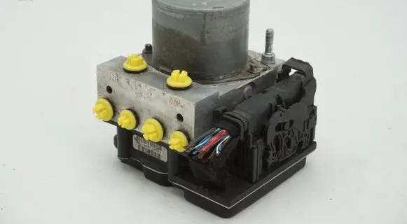 Opel Corsa D ABS Pump 13277813 0265230285 0265950402