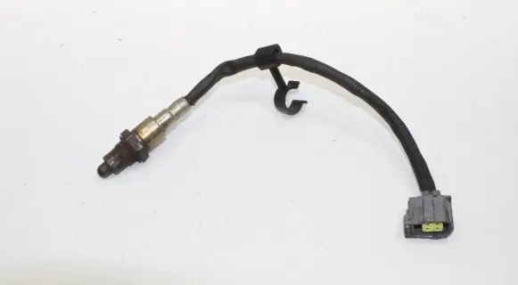 Mercedes-Benz B W246 W242 Lambda probe sensor 0075426318 A0075426318