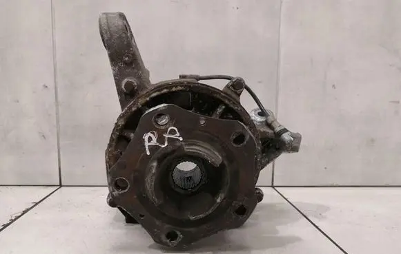 Porsche 911 996 Rear wheel hub 99633161206
