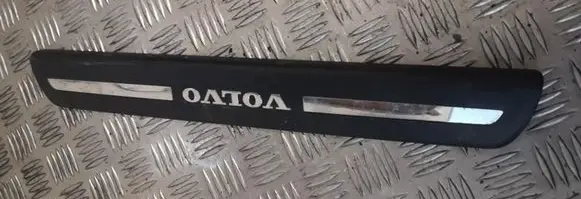 Volvo V50 Front sill trim cover 08622671