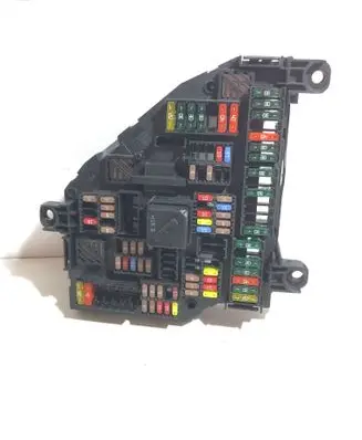 BMW 5 F10 F11 Fuse module 9234423 217033452F 01626261