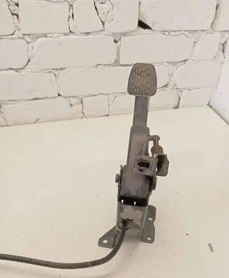 Clutch pedal