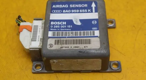 Audi A8 S8 D2 4D Airbag control unit/module 8A0959655K 0285001151