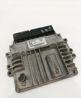 Chevrolet Captiva Engine control unit/module 25187592 28338455 96951477