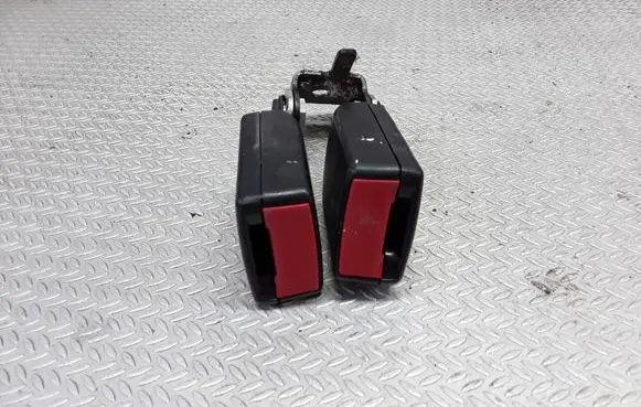 Saab 9-3 Ver2 Middle seatbelt buckle (rear) 12794564