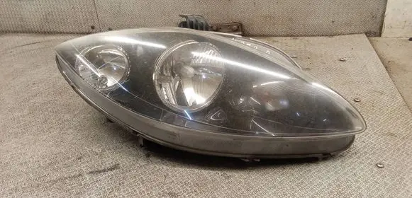 Seat Altea XL Headlight/headlamp 5P1941006D