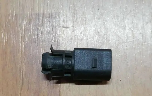 Volkswagen Touareg I Outside/exterior temperature sensor 1J0919379 1J0919379A