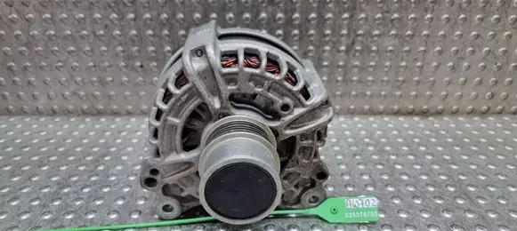 Volkswagen Golf VIII Generator/alternator S26378702 05E903026R