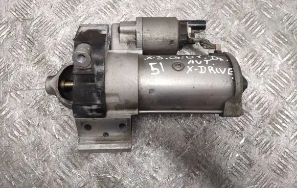 BMW X3 G01 Starter motor 8671504 RSW22A12